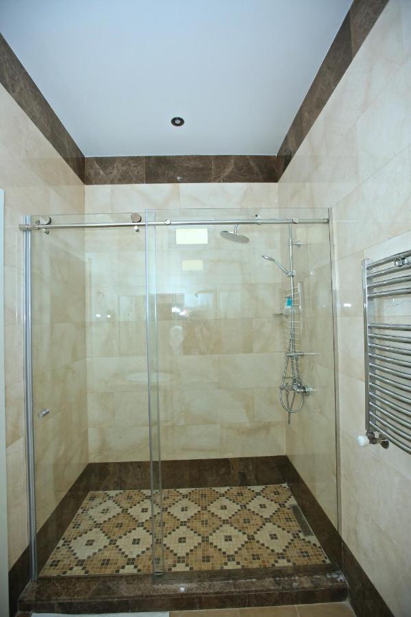 Miraj Hotel Baku Exterior foto